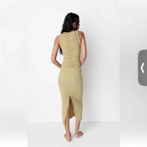 Zara Green Ruffle Dress - Picture 4 of 6